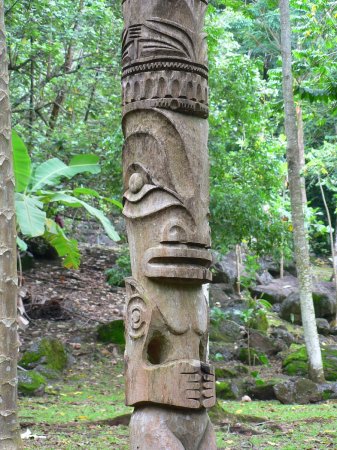 58- Tete de tiki 